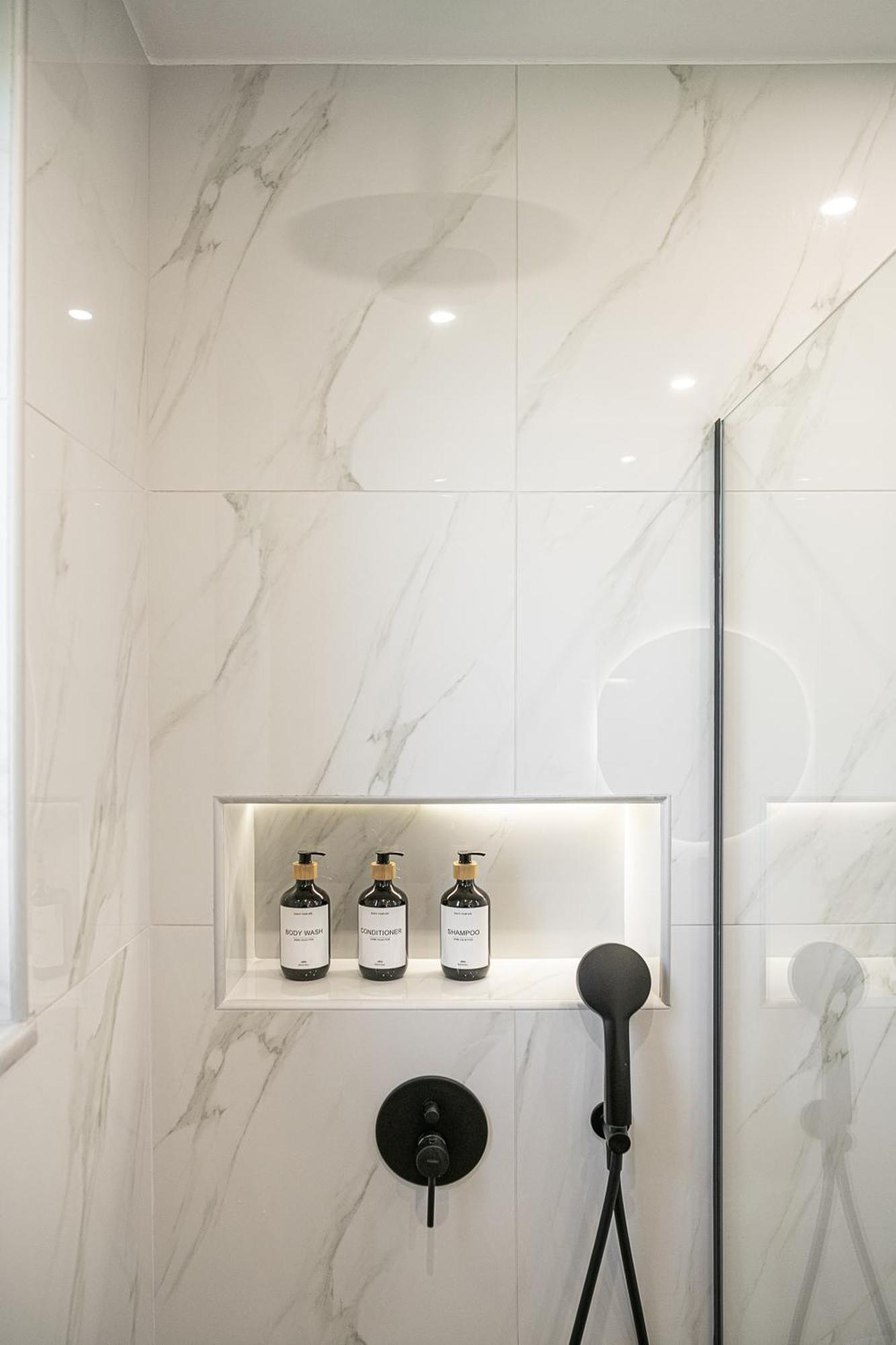 Sol Luxury Apartment - Close To The Beach With A Private Mini Pool 干尼亞 外观 照片